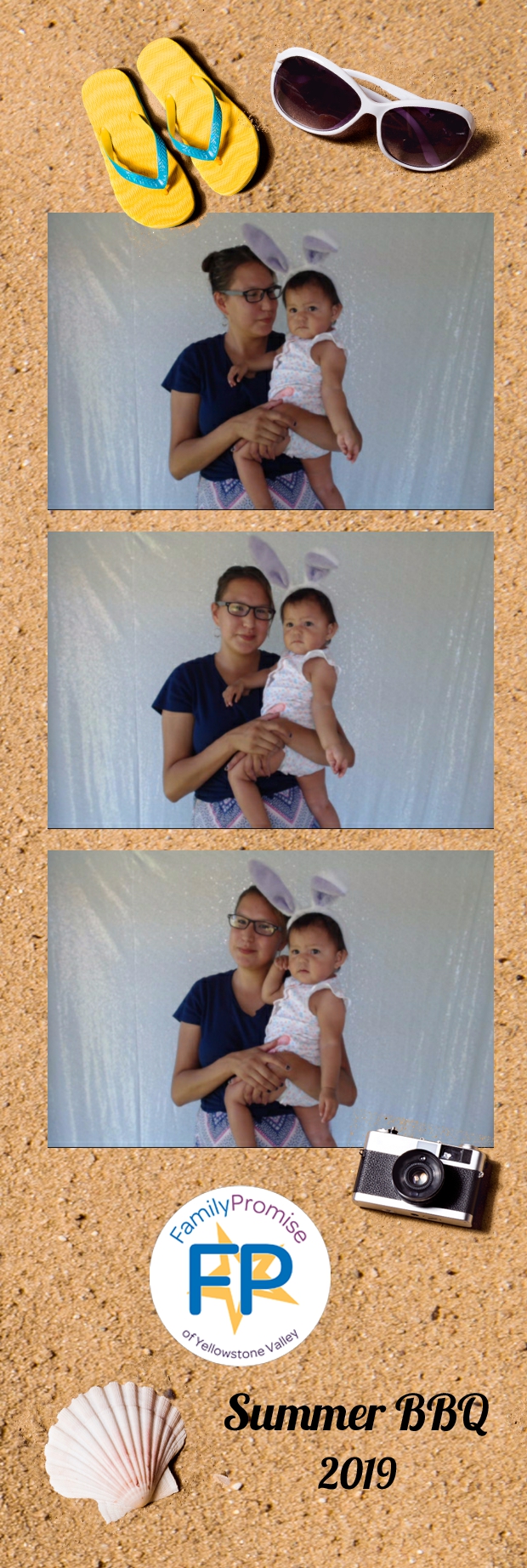 Family BBQ | View more photos from the event at gallery.photoboothbillings.com/u/PhotoBoothBillings/Family-BBQ